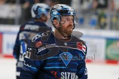 Penny DEL - Eishockey - Saison 2021/22 - ERC Ingolstadt - Krefeld Pinguine - David Warsofsky (#55 ERCI) - nach dem Spiel -  Foto: Jürgen Meyer