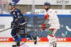 Im Bild: Jerry D´Amigo (#9 DEG) Wayne Simpson (#21 ERCI)

