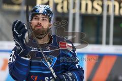 Penny DEL - Eishockey - Saison 2021/22 - ERC Ingolstadt - Krefeld Pinguine - Louis Brune (#50 ERCI) - nach dem Spiel -  Foto: Jürgen Meyer