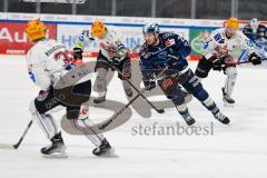 Penny DEL - Eishockey - Saison 2021/22 - ERC Ingolstadt - Fischtown Pinguins Bremerhaven - Wayne Simpson (#21 ERCI) -  Foto: Jürgen Meyer