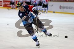 CHL - Eishockey - ERC Ingolstadt - Frölunda Göteborg - Saison 2015/2016 - Alexander Barta (#92 ERC Ingolstadt) beim warm machen - Foto: Jürgen Meyer