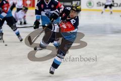 CHL - Eishockey - ERC Ingolstadt - Frölunda Göteborg - Saison 2015/2016 - Jared Ross (#42 ERC Ingolstadt) beim warm machen - Foto: Jürgen Meyer