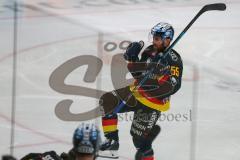 Penny DEL - Eishockey - Saison 2021/22 - ERC Ingolstadt - Fishtown Pinguin Bremerhaven - Der 3:1 Führungstreffer durch David Warsofsky (#55 ERCI) - Jubel -  Foto: Jürgen Meyer