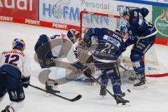 Penny DEL - Eishockey - Saison 2021/22 - ERC Ingolstadt - EHC Red Bull München - Danny aus den Birken Torwart (#33 München) - Louis-Marc Aubry (#11 ERCI) - Wayne Simpson (#21 ERCI) -  Foto: Jürgen Meyer