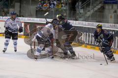 ERC-Ingolstadt gegen Hamburg Freezers John Laliberte beim passen Foto: Juergen Meyer