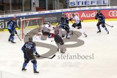 DEL - Eishockey - ERC Ingolstadt - Saison 2019/2020 - EHC Red Bulls München - Matt Bailey (#22, ERCI), Johannes Stettmer (#1, Torhüter, ERCI), Mike Collins (#13, ERCI), Maury Edwards (#23, ERCI), Tor, Jubel, Kevin Reich (#35, Torhüter, EHCM), Keith Julie 