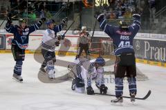 ERC-Ingolstadt gegen Hamburg Freezers Jared Ross mit Torjubel Foto: Juergen Meyer