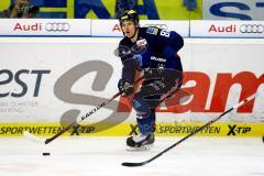 DEL - Pre-Playoffs - 1. Spiel - ERC Ingolstadt - Straubing Tigers - Tomas Kubalik (ERC 81)  Foto: Adalbert Michalik