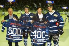 DEL - ERC Ingolstadt - Straubing Tigers - Spielerehrung Christoph Gawlik (500 DEL Spiel) und Benedikt Kohl (400 DEL Spiel) - Foto: Adalbert Michalik