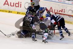 DEL - ERC Ingolstadt - Adler Mannheim - Timo Pielmeier (#51 ERC Ingolstadt) - Michel Periard (#6 ERC Ingolstadt) - Benedikt Kohl (#34 ERC Ingolstadt) - Foto: Jürgen Meyer