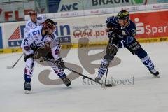 Playoff 3. Viertelfinalspiel- ERC Ingolstadt - Iserlohn Roosters - Patrick Hager (#52 ERC Ingolstadt) - Derek Whitmore #71 weiss Iserlohn - Foto: Marek Kowalski