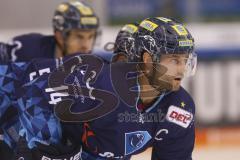 Im Bild: Dustin Friesen (#14 ERC)

Eishockey - Herren - DEL - Saison 2019/2020, Spiel 2 - 17.09.2019 -  ERC Ingolstadt - Nürnberg Ice Tigers - Foto: Ralf Lüger