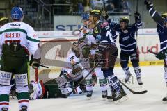 DEL - ERC Ingolstadt - Augsburg Panther - Tor durch links Michel Périard (6) Jubel rechts Jeffrey Szwez (10)