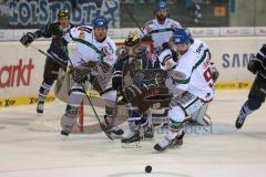 DEL - ERC Ingolstadt - Augsburg Panther - Aaron Brocklehurst (4) verpasst den Puck vor dem Tor