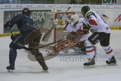 DEL - Eishockey - ERC Ingolstadt - Kölner Haie - Saison 2015/2016 - Thomas Greilinger (#39 ERC Ingolstadt) mit dem 1:0 Führungstreffer - Gustaf Wesslau (#29 Köln) Torwart Köln - Foto: Jürgen Meyer