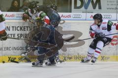 DEL - Eishockey - ERC Ingolstadt - Kölner Haie - Saison 2015/2016 - Timo Pielmeier (#51 ERC Ingolstadt) - David Elsner (#61 ERC Ingolstadt) - Mirco Lüdemann (#12 Köln) - Foto: Jürgen Meyer