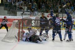 DEL - Eishockey - Saison 2015/2016 - ERC Ingolstadt - Augsburger Panther - Thomas Greilinger (#39 ERC Ingolstadt) schiesst den 2:1 Führungstreffer - Foto: Jürgen Meyer