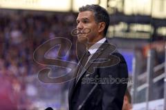 DEL - Eishockey - Saison 2015/2016 - ERC Ingolstadt - Augsburger Panther - Manny Viveiros (Trainer ERC Ingolstadt) - Foto: Jürgen Meyer