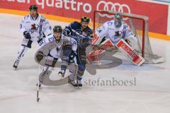 DEL - Eishockey - ERC Ingolstadt - Iserlohn Roosters - Saison 2016/2017 - Jean-Francois Jacques (#44 ERCI) - Pickard Chet (#34 Torwart Iderlohn) - Kahle Marcel (#19 Iserlohn) - Foto: Meyer Jürgen