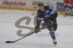 DEL - Eishockey - ERC Ingolstadt - Kölner Haie - Saison 2015/2016 - Alexander Barta (#92 ERC Ingolstadt) beim warm machen - Foto: Jürgen Meyer