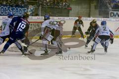 DEL - Eishockey - Saison 2015/2016 - ERC Ingolstadt - Augsburger Panther - Brian Lebler (#7 ERC Ingolstadt) mit dem 1:1 Ausgleichstreffer - Danny Irmen (#19 ERC Ingolstadt) - Foto: Jürgen Meyer