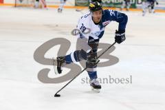 DEL - Eishockey - ERC Ingolstadt - Iserlohn Roosters - Saison 2016/2017 - Thomas Greilinger (#39 ERCI) beim warm machen - Foto: Meyer Jürgen