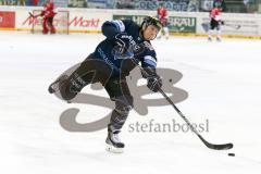 DEL - Eishockey - ERC Ingolstadt - Kölner Haie - Saison 2015/2016 - Brandon McMillan (ERC Ingolstadt) beim warm machen - Foto: Jürgen Meyer