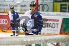 DEL - Eishockey - ERC Ingolstadt - Iserlohn Roosters - Saison 2016/2017 - Martin Buchwieser (#16 ERCI) beim warm machen - Foto: Meyer Jürgen