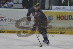 DEL - Eishockey - ERC Ingolstadt - Kölner Haie - Saison 2015/2016 - Patrick McNeill (#2 ERC Ingolstadt) - Foto: Jürgen Meyer