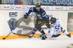 DEL - Eishockey - ERC Ingolstadt - Iserlohn Roosters - Saison 2016/2017 - Dustin Friesen (#14 ERCI) - Fischer Christopher (#58 Iserlohn) - Foto: Meyer Jürgen