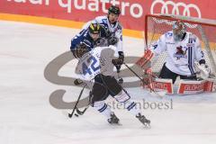 DEL - Eishockey - ERC Ingolstadt - Iserlohn Roosters - Saison 2016/2017 - Jean-Francois Jacques (#44 ERCI) - Pickard Chet (#34 Torwart Iderlohn) - Blank Boris (#42 Iserlohn) - Foto: Meyer Jürgen