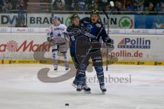 DEL - Eishockey - Saison 2015/2016 - ERC Ingolstadt - Augsburger Panther - Brian Lebler (#7 ERC Ingolstadt) mit dem 1:1 Ausgleichstreffer - Danny Irmen (#19 ERC Ingolstadt) - Foto: Jürgen Meyer