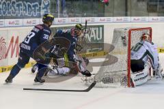 DEL - Eishockey - Saison 2015/2016 - ERC Ingolstadt - Augsburger Panther - Thomas Greilinger (#39 ERC Ingolstadt) Patrick McNeill (#2 ERC Ingolstadt)  - Foto: Jürgen Meyer