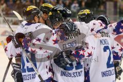 DEL - Eishockey - ERC Ingolstadt - Adler Mannheim - Saison 2016/2017 - David Elsner (#61 ERCI) trifft zum 2:1 Führungstreffer - Jubel - Foto: Meyer Jürgen