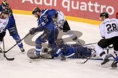 DEL - Eishockey - ERC Ingolstadt - Nürnberg Ice Tigers - Saison 2016/2017 - Spieltag: 49 - Timo Pielmeier Torwart (#51 ERC) schmeißt sich auf den Puck - Thomas Oppenheimer (#8 ERC) Jean-Francois Jacques (#44 ERC) -Brandon Segal (#26 Nürnberg Ice Tigers)  