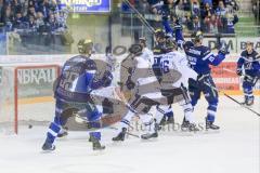 DEL - Eishockey - ERC Ingolstadt - Iserlohn Roosters - John Laliberte (#15 ERC) schießt das Tor zum1:1 - Orendorz Dieter (#62 Iserlohn) Pickard Chet Torwart (#34 Iserlohn) Jaspers Jason (#16 Iserlohn) Thomas Greilinger (#39 ERC) - Saison 2016/2017 - Foto: