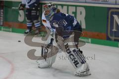 DEL - Eishockey - Saison 2018/2019 - ERC Ingolstadt - Schwenninger Wild Wings - Timo Pielmeier (#51Torwart ERCI) beim warm machen - Foto: Meyer Jürgen