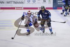 Im Bild: Maximilian Hadraschek (#16 Schwenningen) und Jerry D´Amigo (#9 ERC)

Eishockey - Herren - DEL - Saison 2019/2020 -  ERC Ingolstadt - Schwenninger Wild Wings - Foto: Ralf Lüger