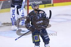 Im Bild: Dustin Friesen (#14 ERC)

Eishockey - Herren - DEL - Saison 2019/2020 -  ERC Ingolstadt - Eisbären Berlin - Foto: Ralf Lüger