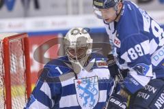 Im Bild: Jonas Stettmer (#1 ERC)

Eishockey - Herren - DEL - Saison 2019/2020 -  ERC Ingolstadt - Adler Mannheim - Foto: Ralf Lüger