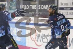 Im Bild: Tor durch Jerry D´Amigo (#9 ERC) - er schreit seine Freude heraus

Eishockey - Herren - DEL - Saison 2019/2020 -  ERC Ingolstadt - Adler Mannheim - Foto: Ralf Lüger