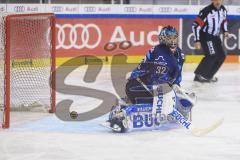 Im Bild: Jochen Reimer (#32 Torwart ERC)

Eishockey - Herren - DEL - Saison 2019/2020 -  ERC Ingolstadt - Augsburger Panther - Foto: Ralf Lüger