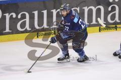 Im Bild: Matt Bailey (#22 ERC)

Eishockey - Herren - DEL - Saison 2019/2020 -  ERC Ingolstadt - Iserlohn Roosters - Foto: Ralf Lüger