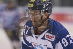 Im Bild: Simon Schütz (#97 ERC)

Eishockey - Herren - DEL - Saison 2019/2020 -  ERC Ingolstadt - Straubing Ice Tigers - Foto: Ralf Lüger