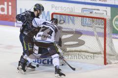 Im Bild: Simon Schütz (#97 ERC) und Travis Turnbull(Straubing Tigers)

Eishockey - Herren - DEL - Saison 2019/2020 -  ERC Ingolstadt - Straubing Ice Tigers - Foto: Ralf Lüger