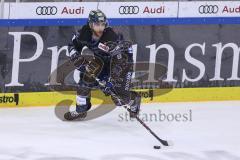 Im Bild: Jerry D´Amigo (#9 ERC)

Eishockey - Herren - DEL - Saison 2019/2020 -  ERC Ingolstadt - Eisbären Berlin - Foto: Ralf Lüger