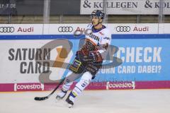 Im Bild: Tor durch Fabio Wagner (#5 ERC)

Eishockey - Herren - DEL - Saison 2019/2020 -  ERC Ingolstadt - Schwenninger Wildwings - Foto: Ralf Lüger