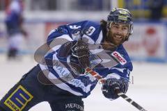 Im Bild: Jerry D´Amigo (#9 ERC)

Eishockey - Herren - DEL - Saison 2019/2020 -  ERC Ingolstadt - Adler Mannheim - Foto: Ralf Lüger