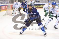 Im Bild: Brett Findlay (#19 ERC)

Eishockey - Herren - DEL - Saison 2019/2020 -  ERC Ingolstadt - Augsburger Panther - Foto: Ralf Lüger