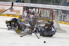 ERC Ingolstadt - Krefeld Pinguine - Playoff - Viertelfinale - Spiel2 - Jared Ross mit Einschussmöglichkeit - Foto: Juergen Meyer